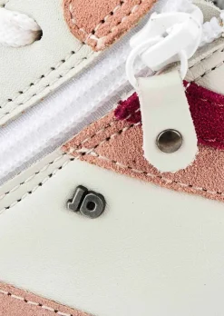 Sneaker mit Reißverschluss