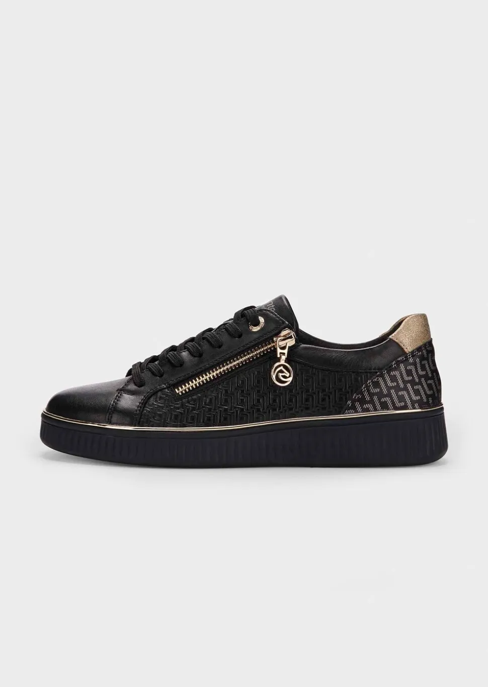 Sneaker mit weicher Komfort-Sohle
