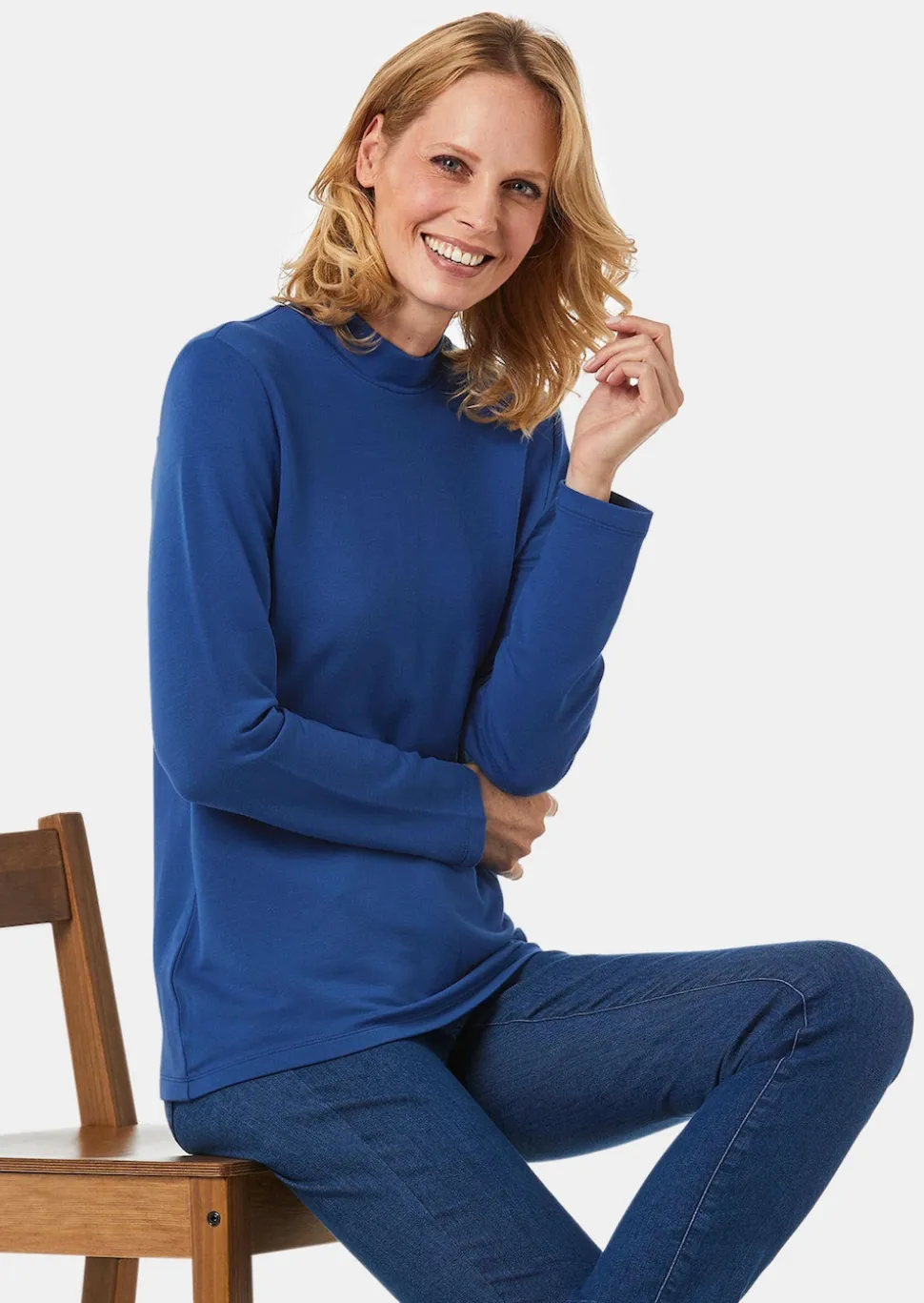 Stehkragenshirt mit Langarm