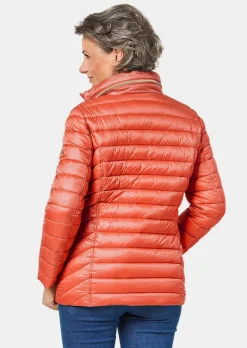 Steppjacke in figurschmeichelnder Optik