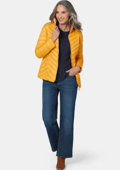 Steppjacke in figurschmeichelnder Optik