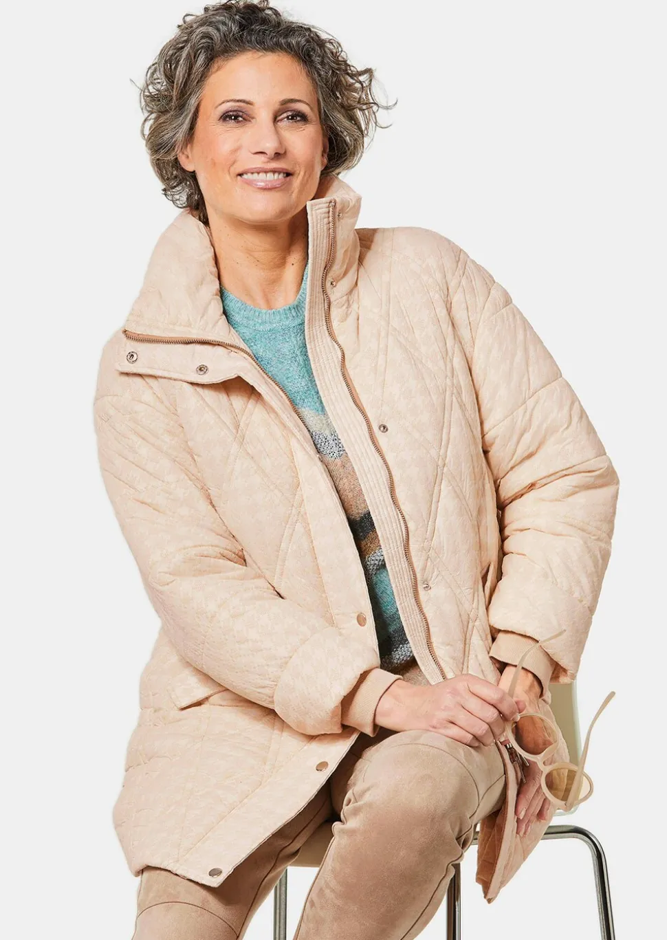 Steppjacke mit hübschem Flock-Druck