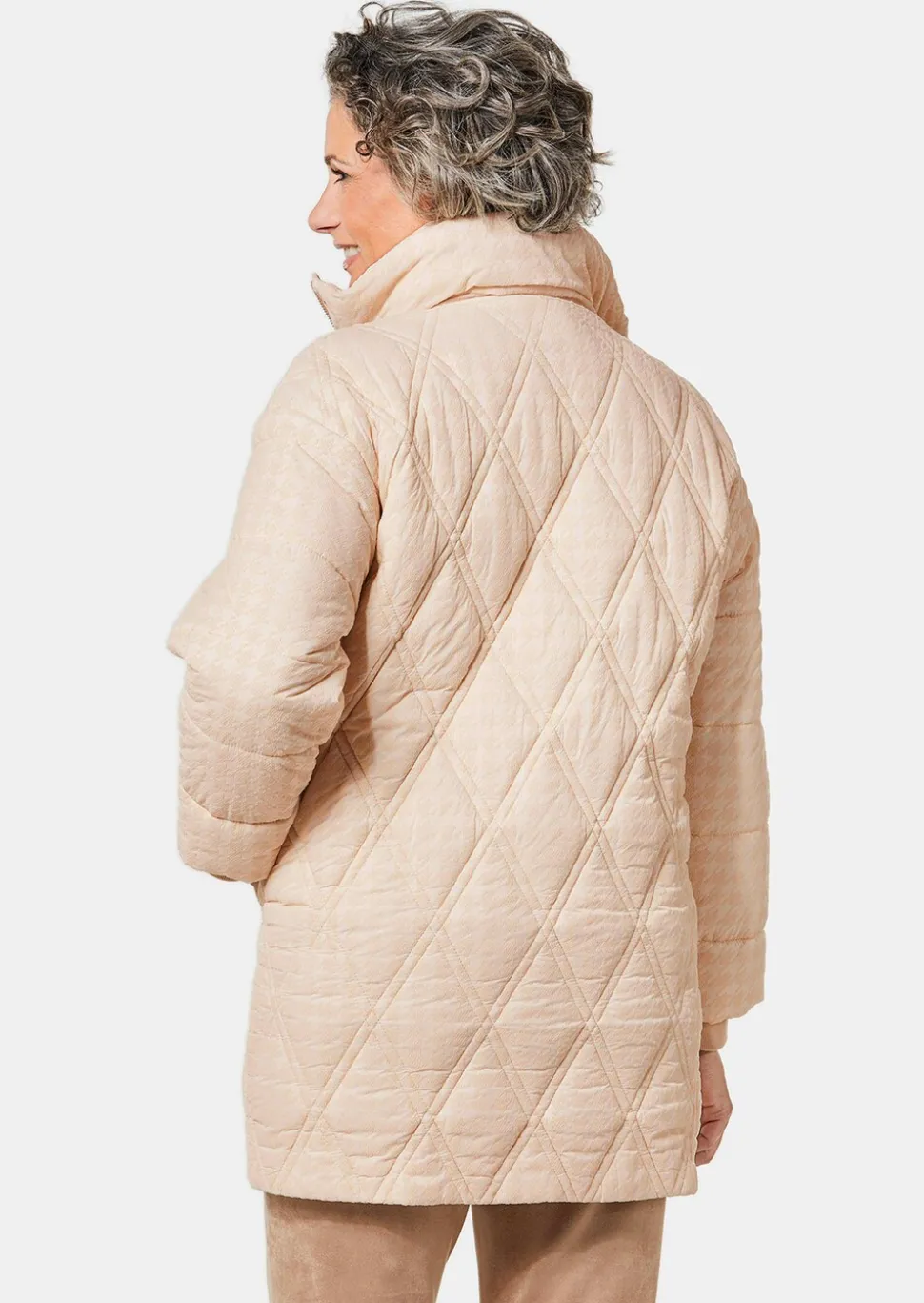 Steppjacke mit hübschem Flock-Druck