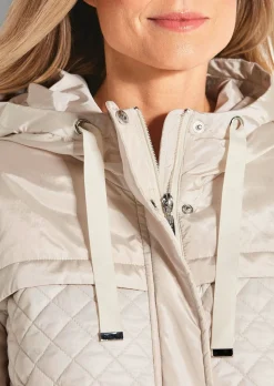 Steppjacke mit Kapuze