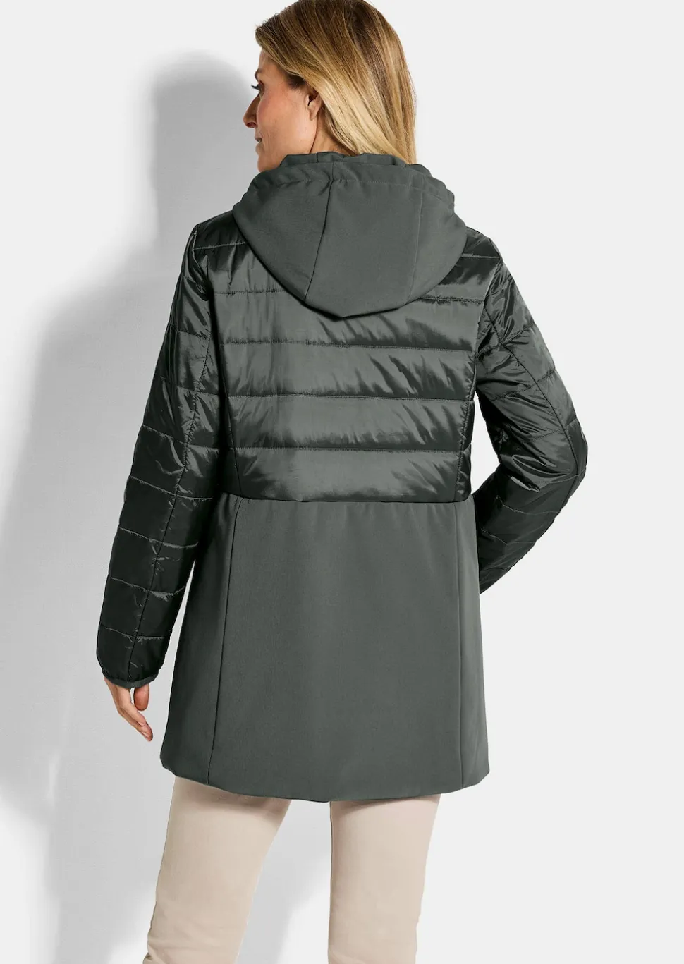 Steppmantel mit Softshell-Einsatz