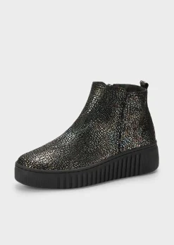 Stiefeletten mit flachem Schaft