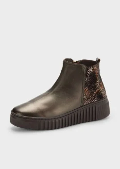 Stiefeletten mit flachem Schaft