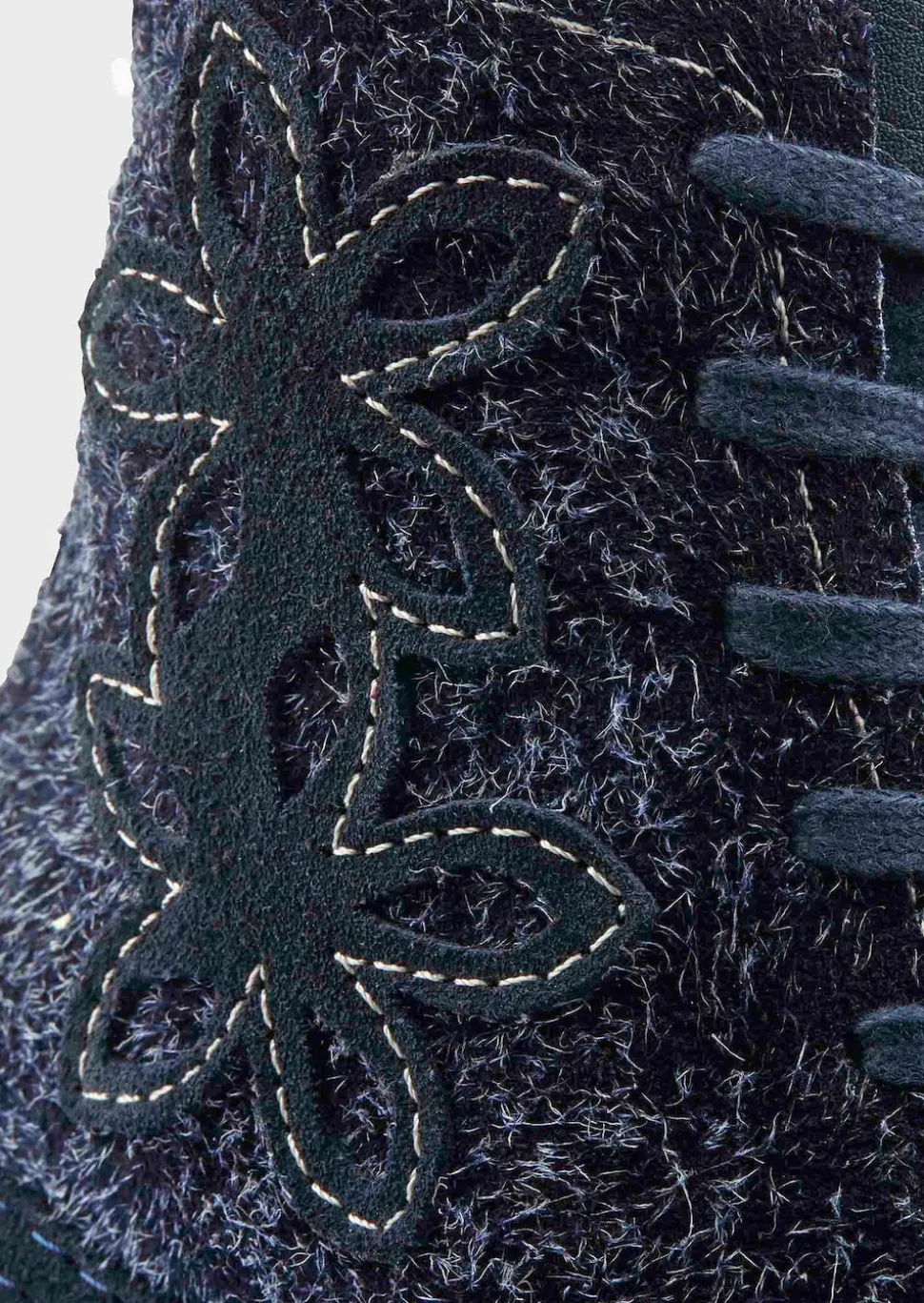 Stiefeletten mit Reißverschluss und Blumenmuster
