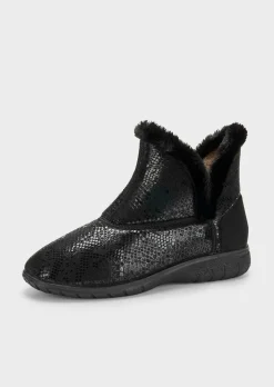 Stiefeletten mit weitem Schaft