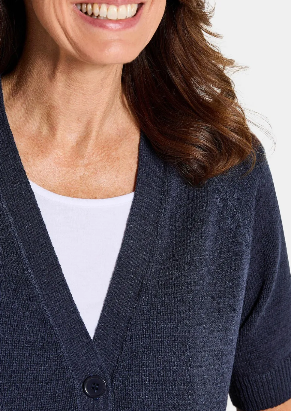 Strickjacke aus kühlem Bändchengarn