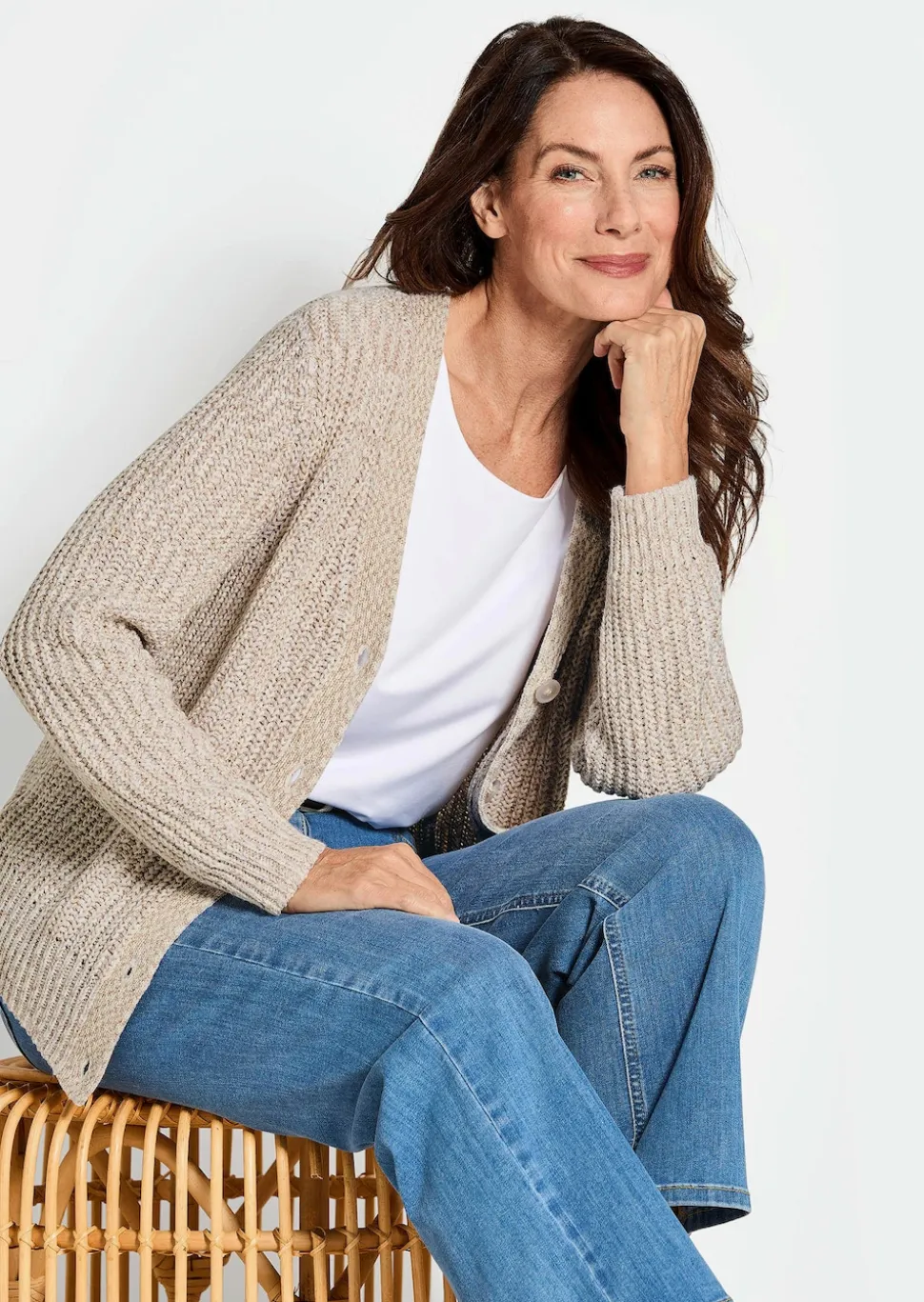 Strickjacke aus Multicolor-Bändchengarn