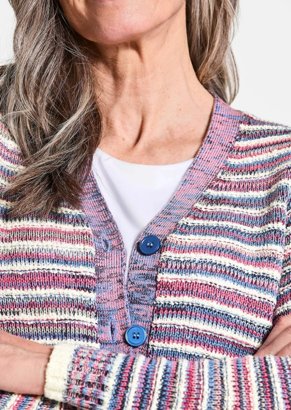 Strickjacke im Multicolor-Ringelmuster