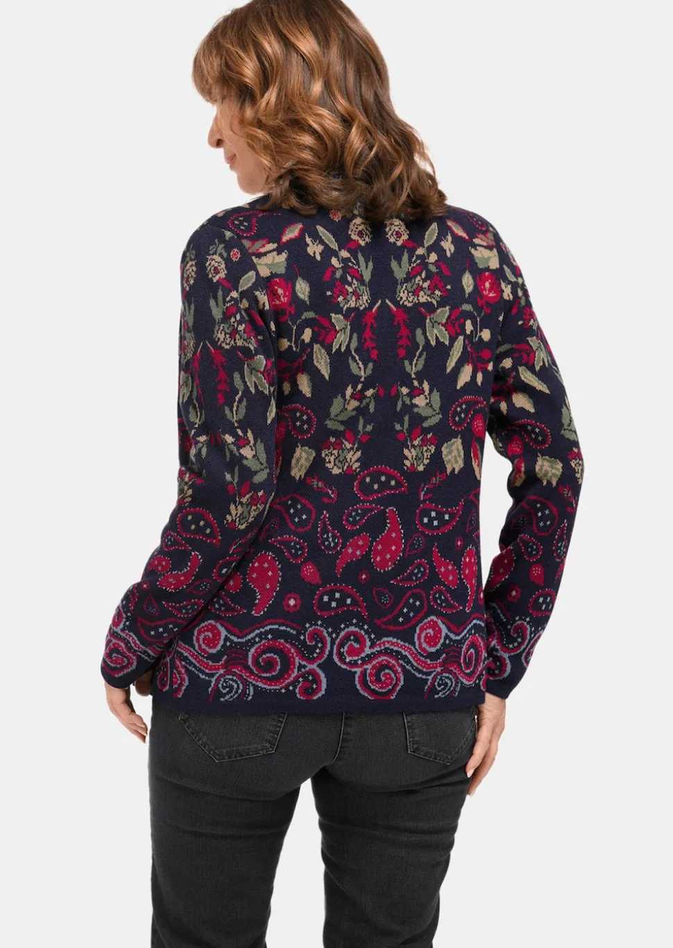 Strickjacke mit aufwändiger Strickstruktur