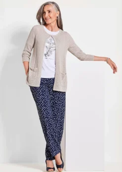 Strickjacke mit Lochmuster