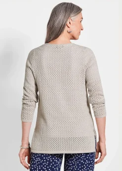 Strickjacke mit Lochmuster