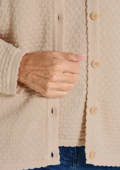 Strickjacke mit Pünktchenmuster