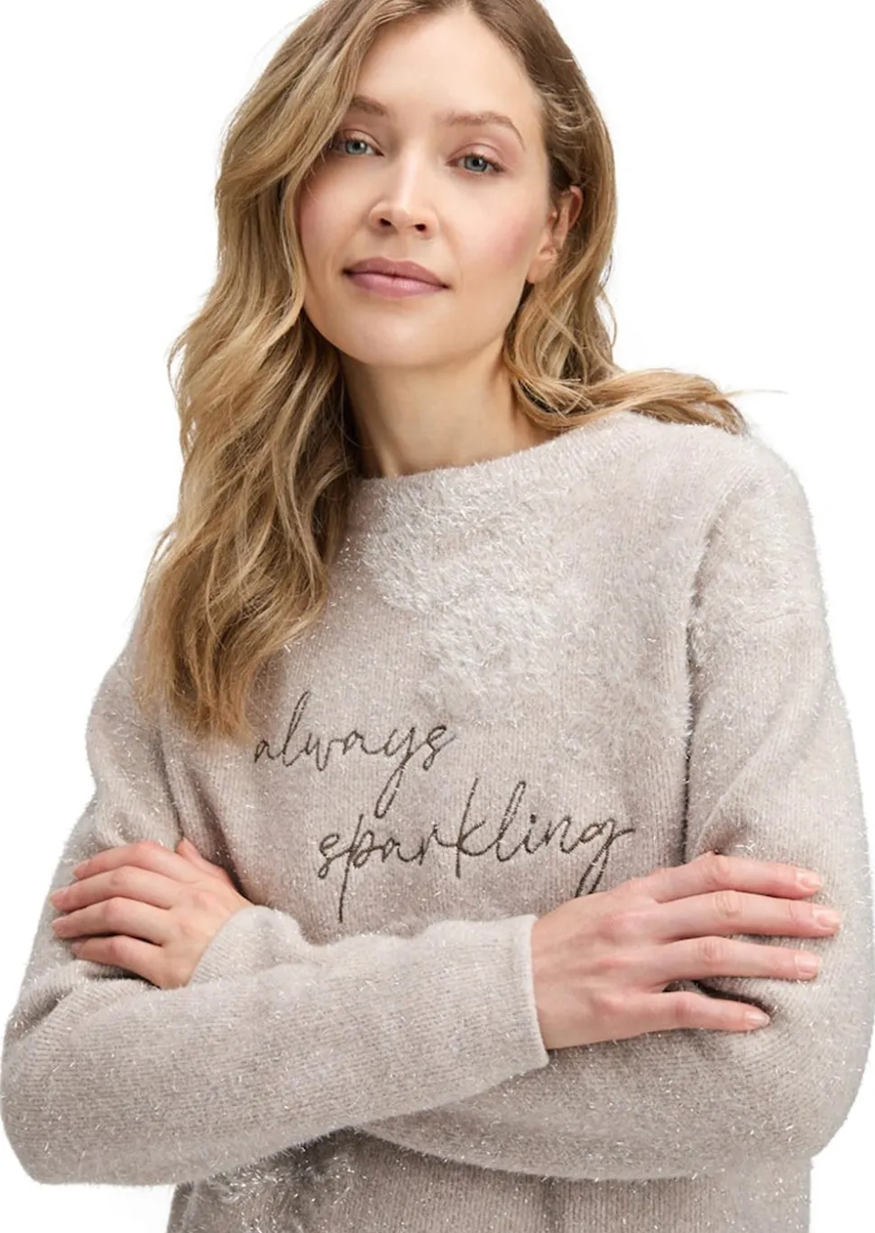 Strickpullover mit glänzenden Flausch-Details