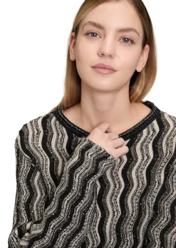 Strickpullover mit Wellenmuster
