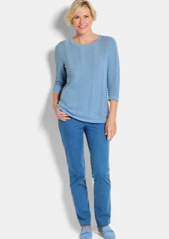 Strickpullover mit Wellenstruktur