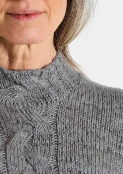 Strickpullover mit Zopfstrick