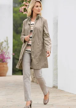 Super leichte Longjacke mit versteckter Kapuze