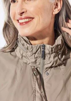 Super leichte Longjacke mit versteckter Kapuze