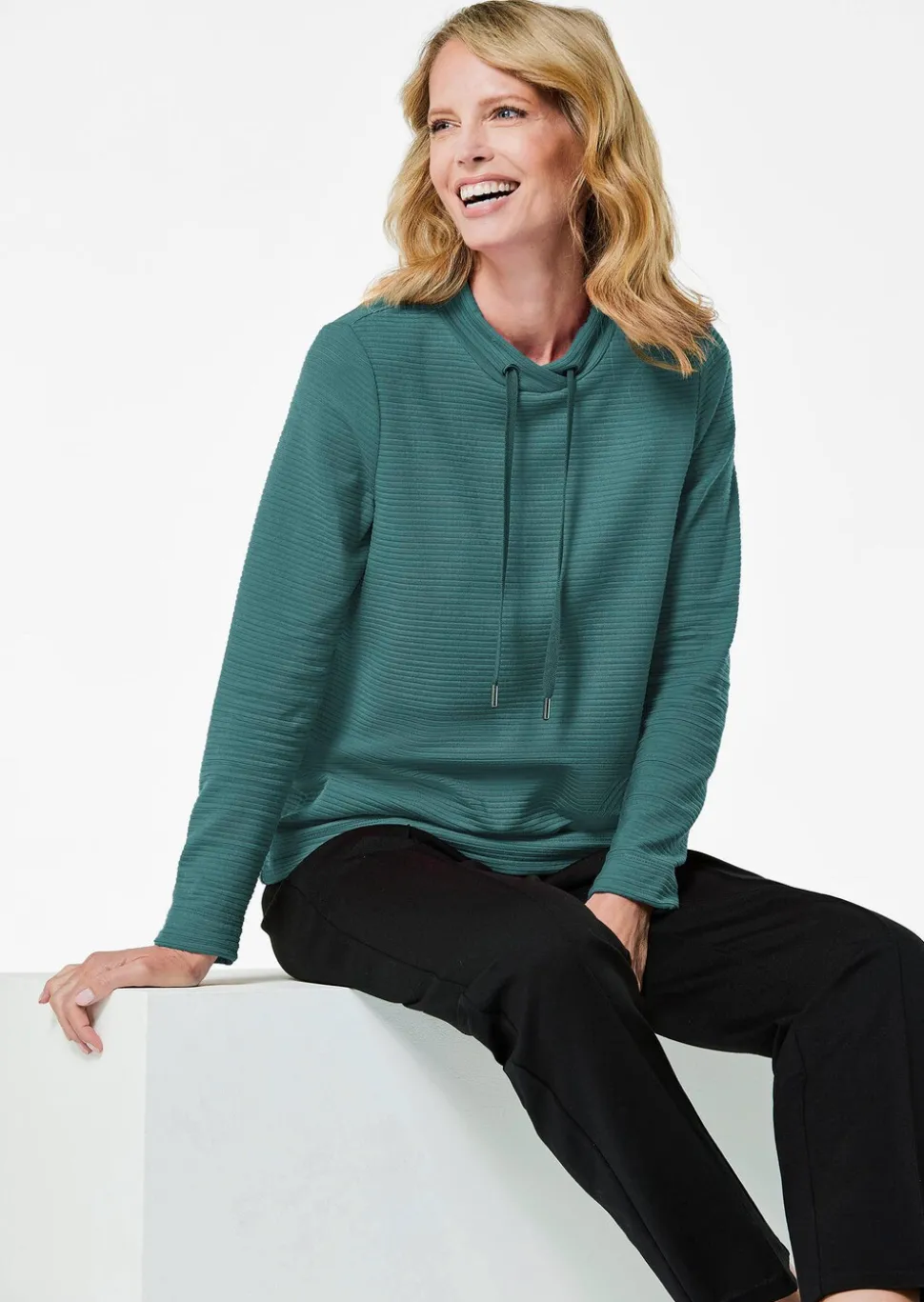 Sweatshirt mit Kordeln