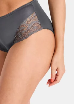 Taillenslip mit Spitze