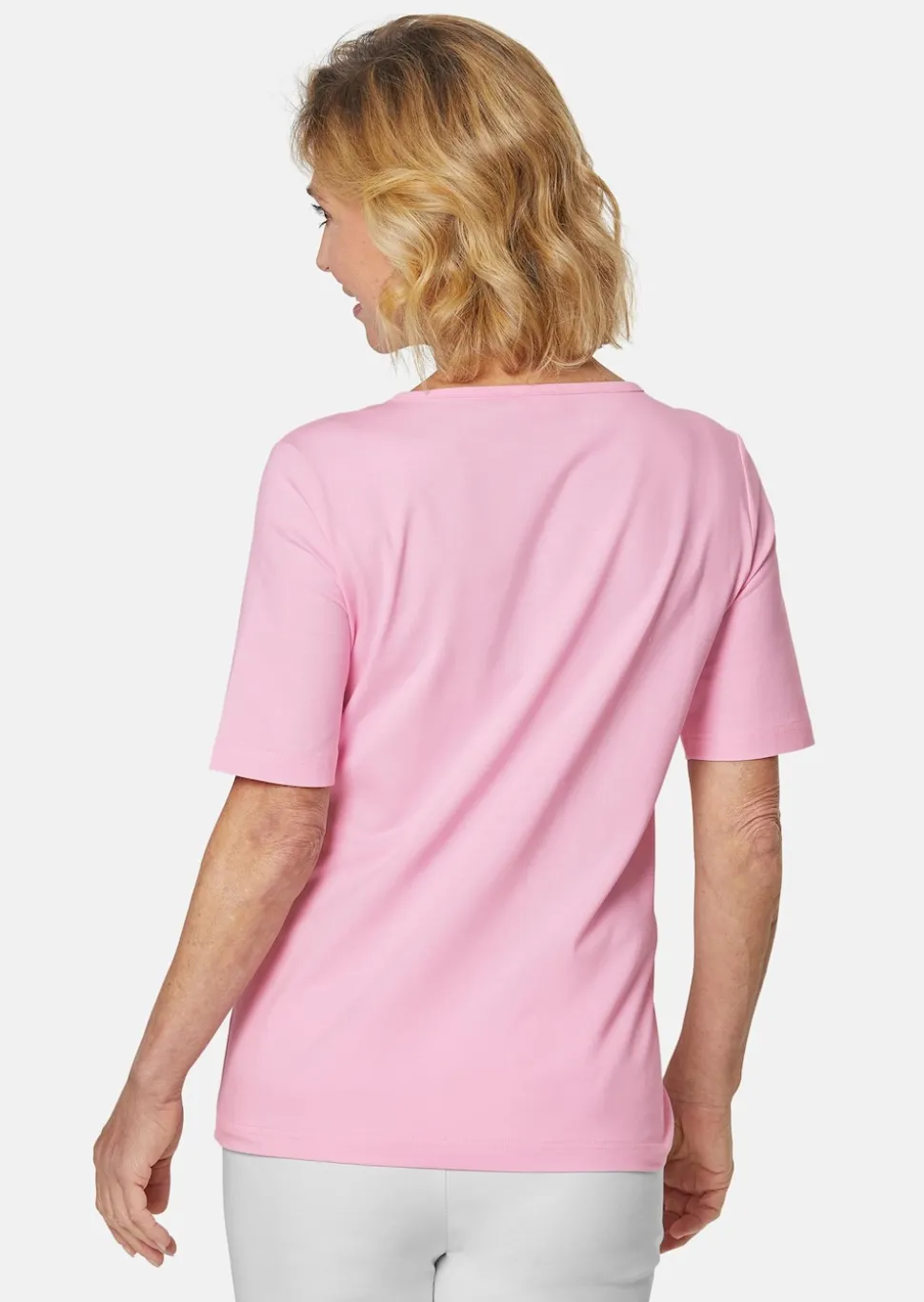 T-Shirt mit charmantem Ausschnitt und Schmucksteinchen