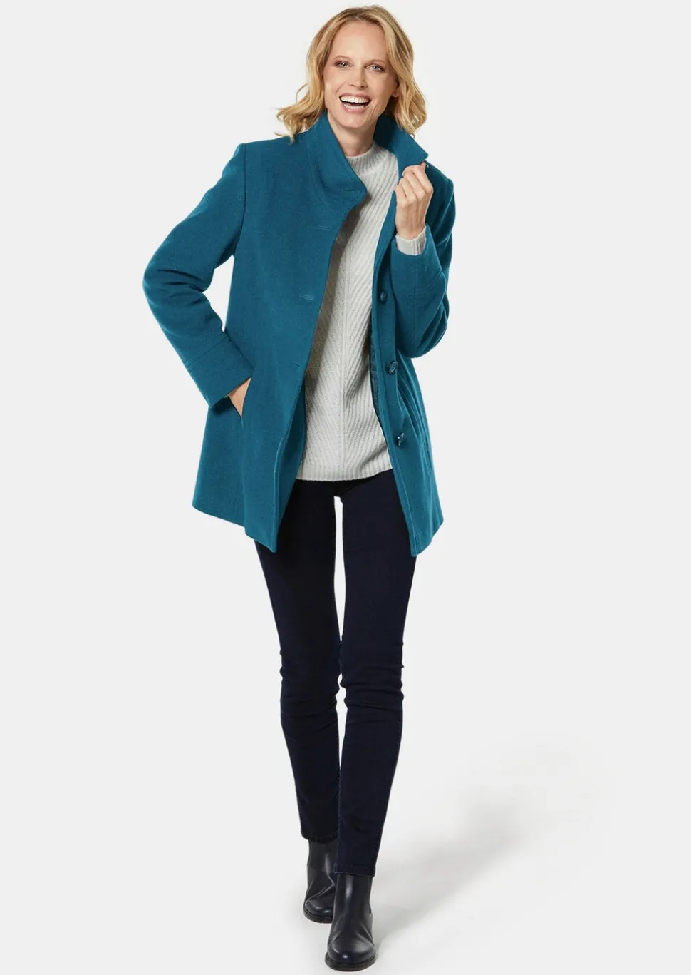 Unentbehrliche Wolljacke mit feinen Details