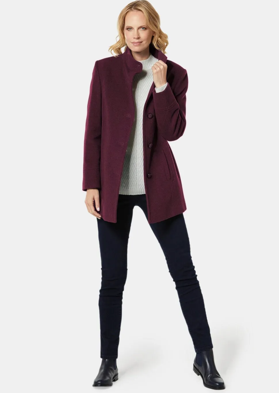 Unentbehrliche Wolljacke mit feinen Details