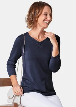 Unkomplizierter Pullover mit V-Ausschnitt