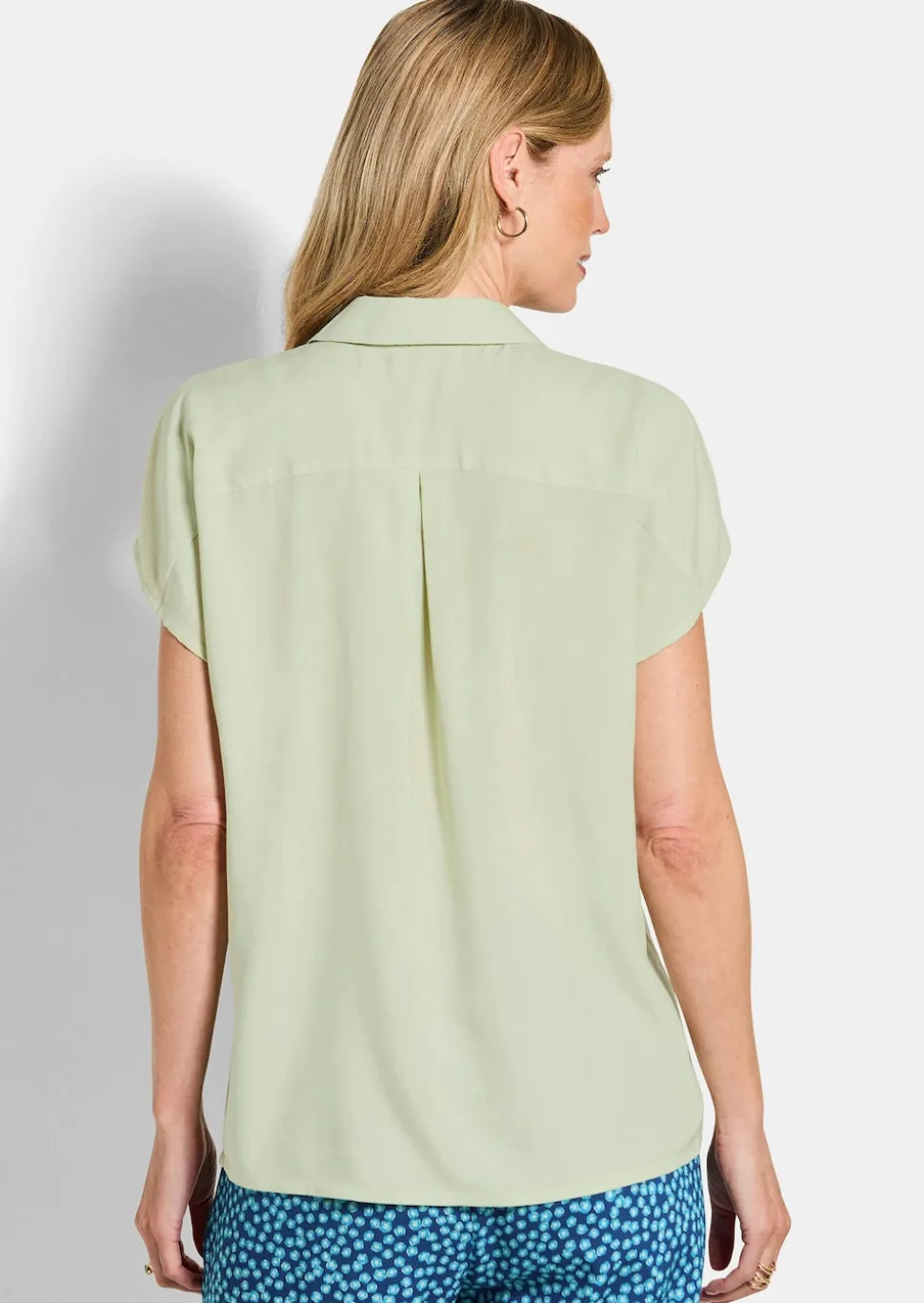 Viskose-Bluse mit Hemdkragen