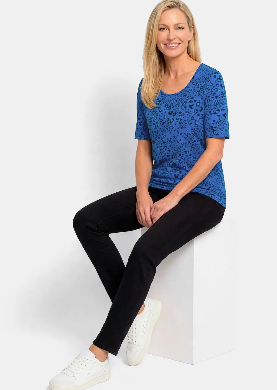 Viskoseshirt im Leo Look