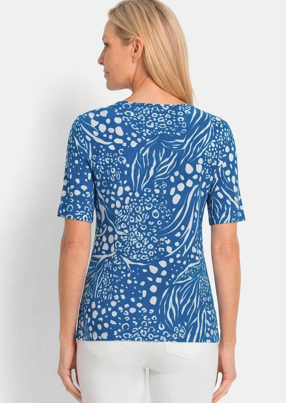 Viskoseshirt in modischem Animal Print