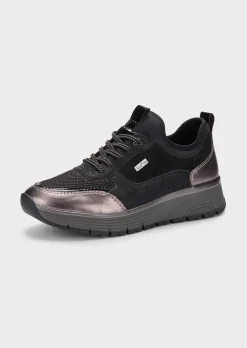 Wasserabweisender Sneaker zum Schlüpfen