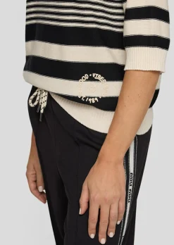 Weicher Ringelpullover mit Baumwolle