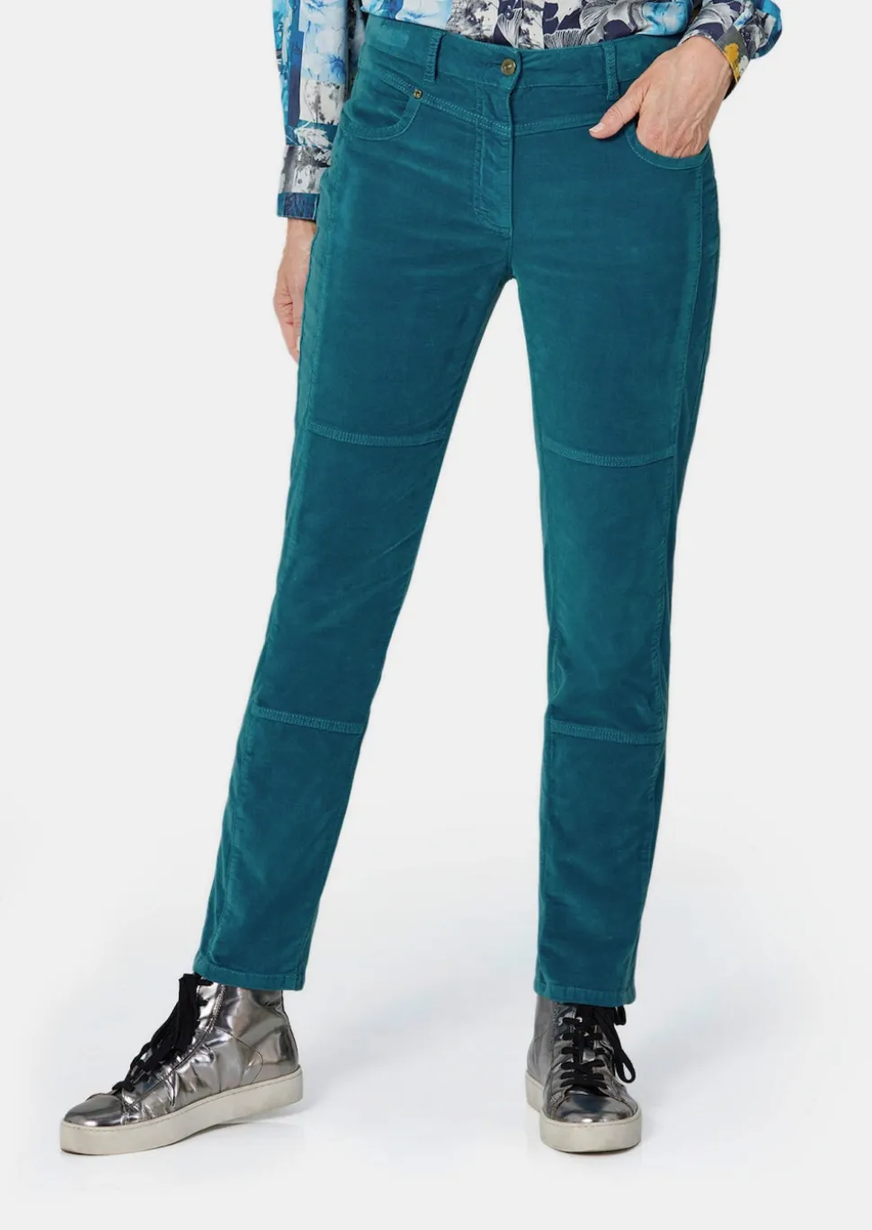 Weiche Samthose LOUISA in bequemer Stretch-Qualität