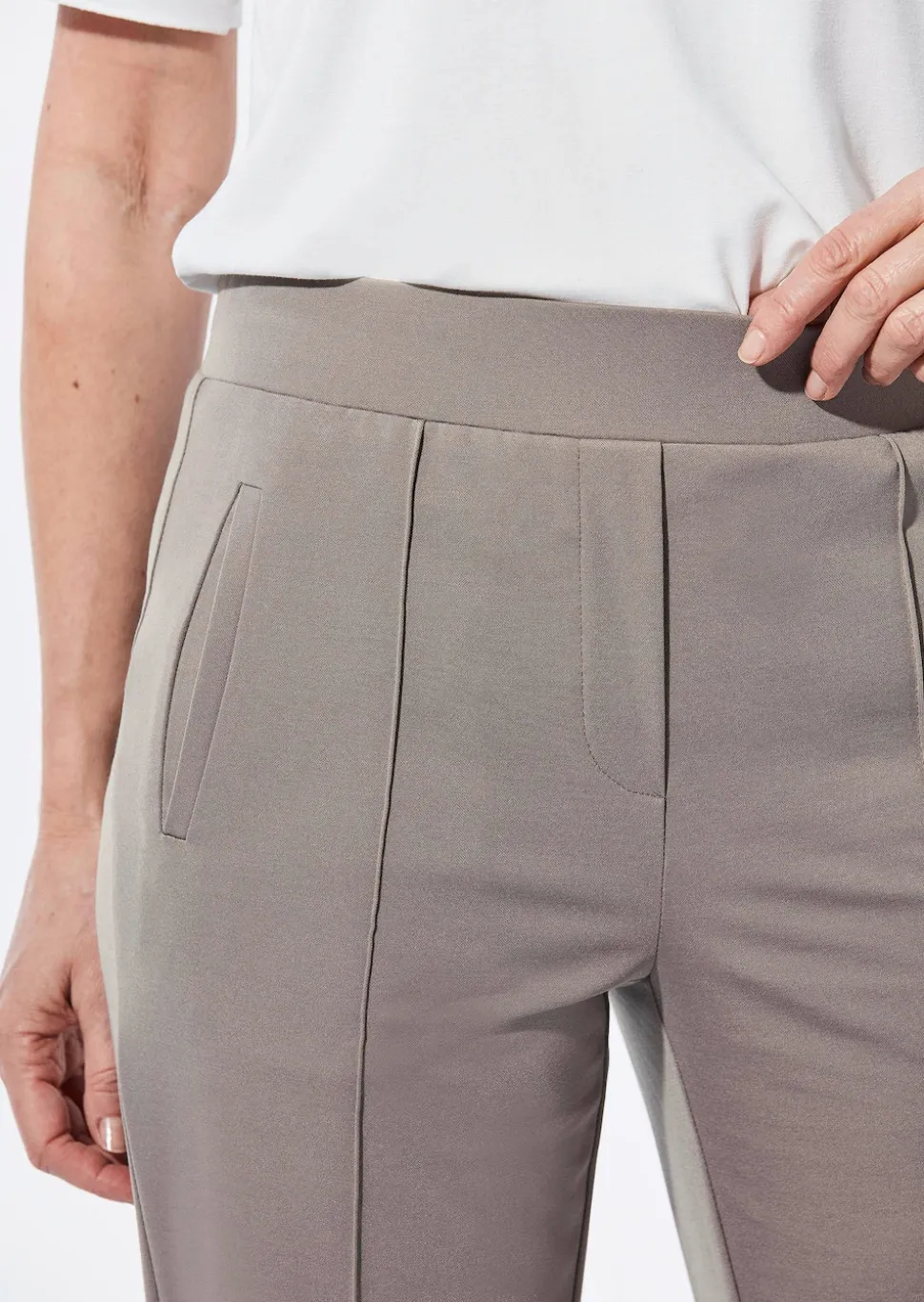 Weite Hose SARA aus Viskose-Jersey