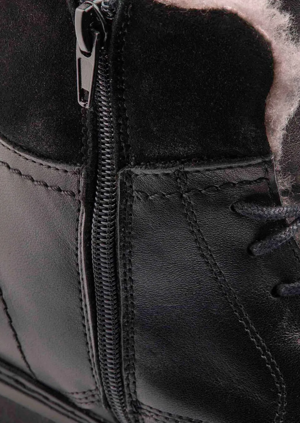 Winterstiefel mit Lammfell